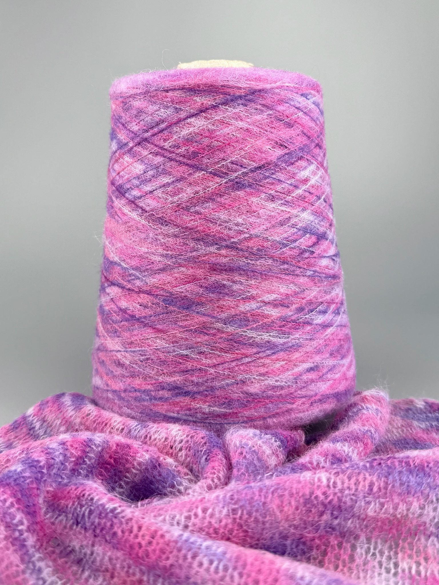 Zimpfer Wolle Selezione Art. Soriano Nm 1/15 – Garn aus Babyalpaka col. Lila und Violett 07 foto 3